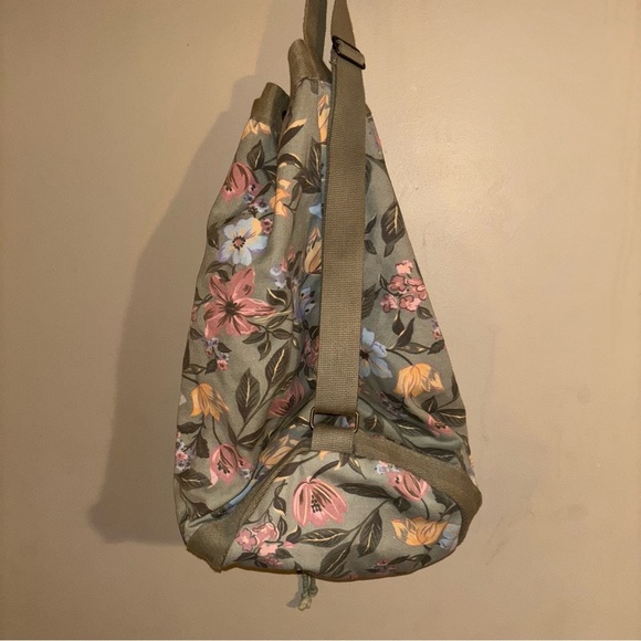 Y2K GAP Floral Drawstring Bag Cottagecore 100% Cotton Sling Bag - Picture 4 of 8